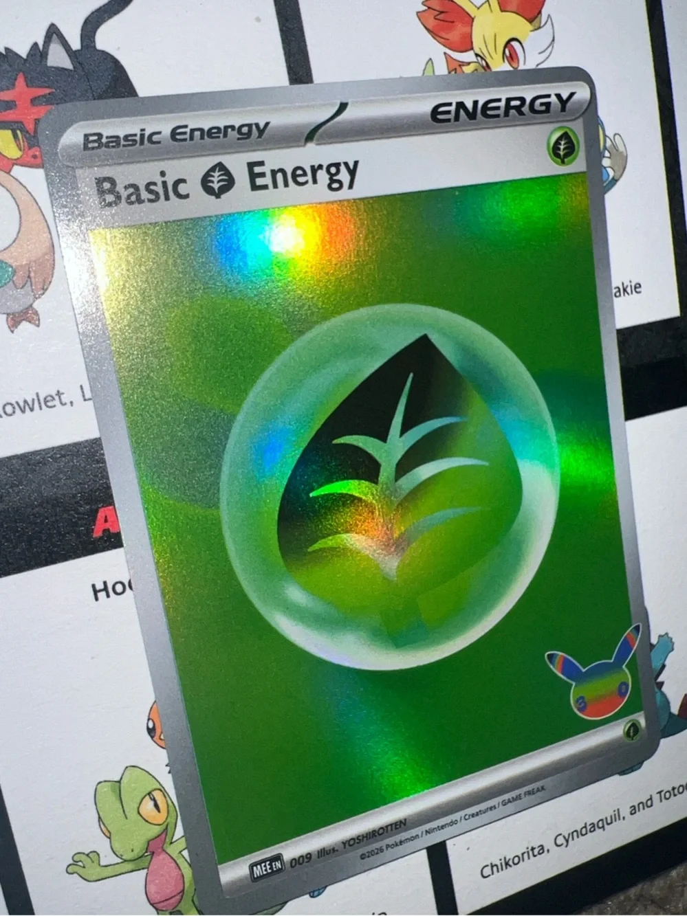 Pokemon Green Holographic Grass Energy Card